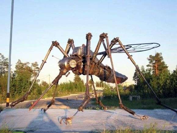 Opis pomnika komara w Noyabrsk