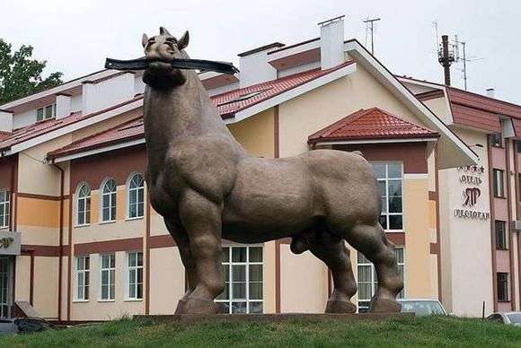 Opis pomnika konia w Woroneżu